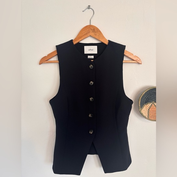 Aritzia Tops - ARITZIA - Wilfred Regal Vest (0) in Black